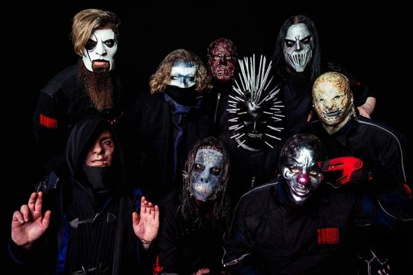 <br />
				Slipknot показали клип «Unsainted»			